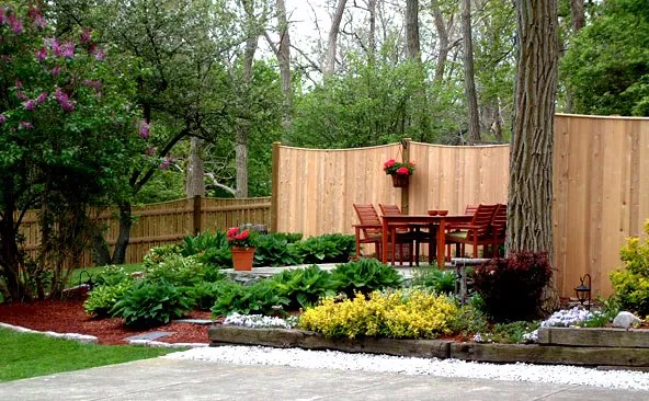Cedar scalloped fence